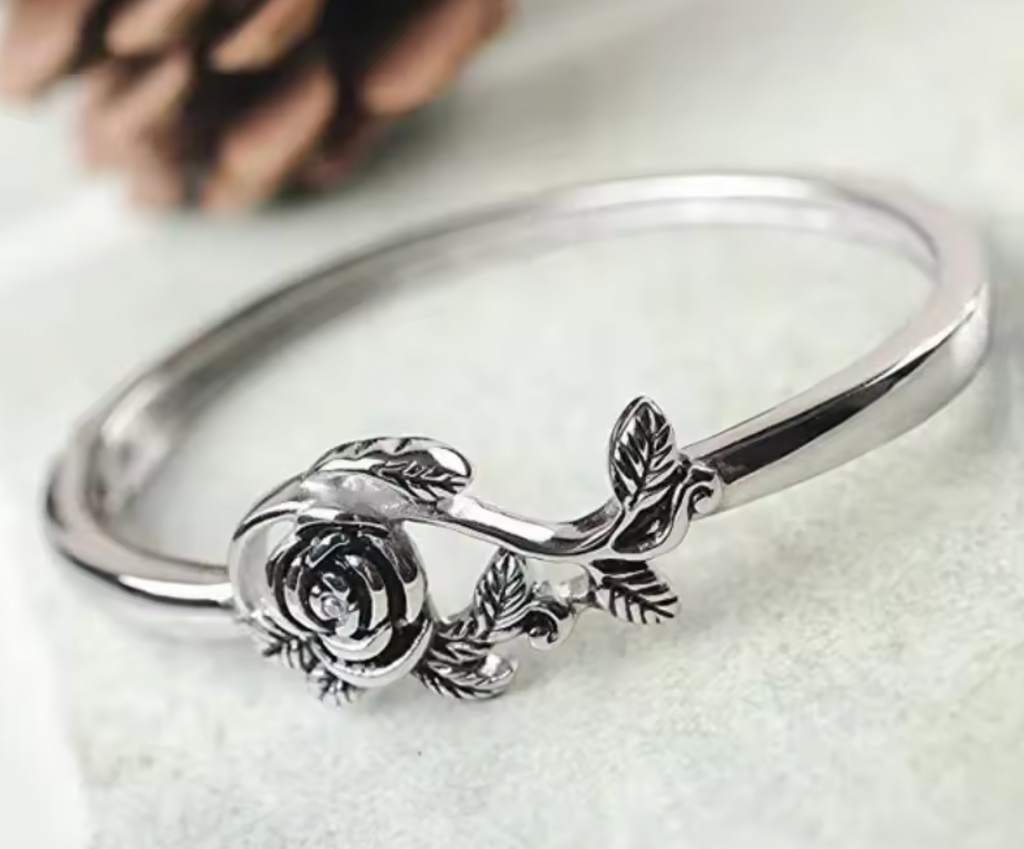 Vintage 925 Sterling Silver Black Rose Ring