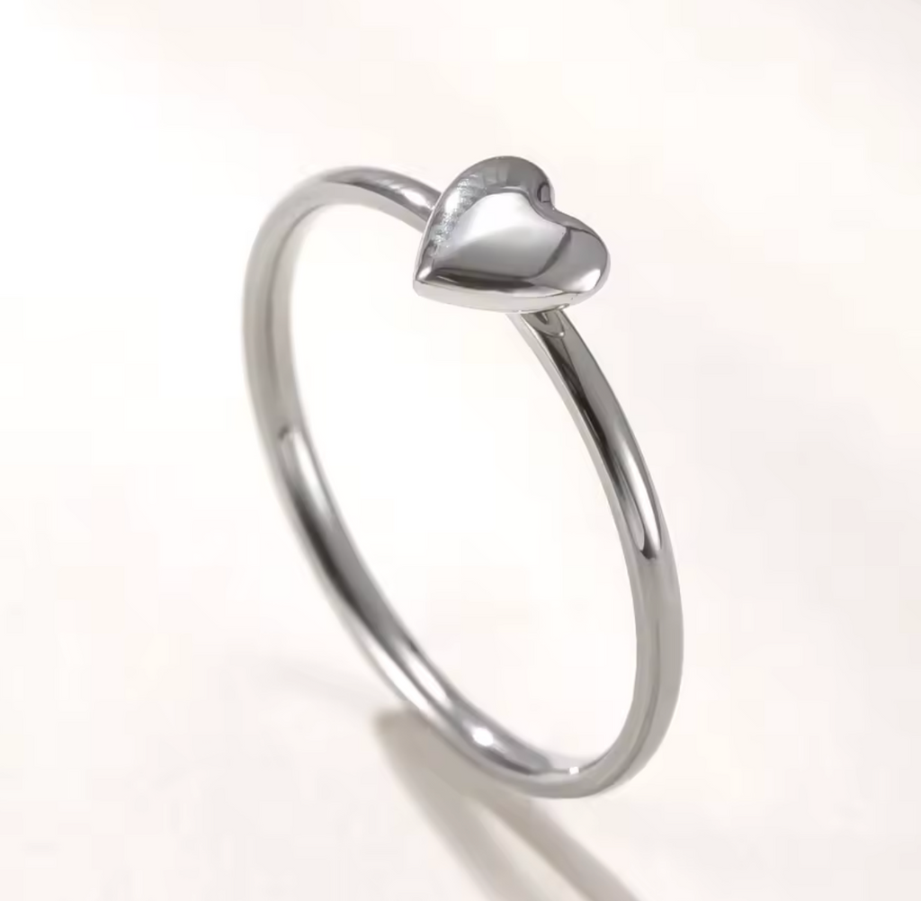 Minimalist Mini Heart Ring