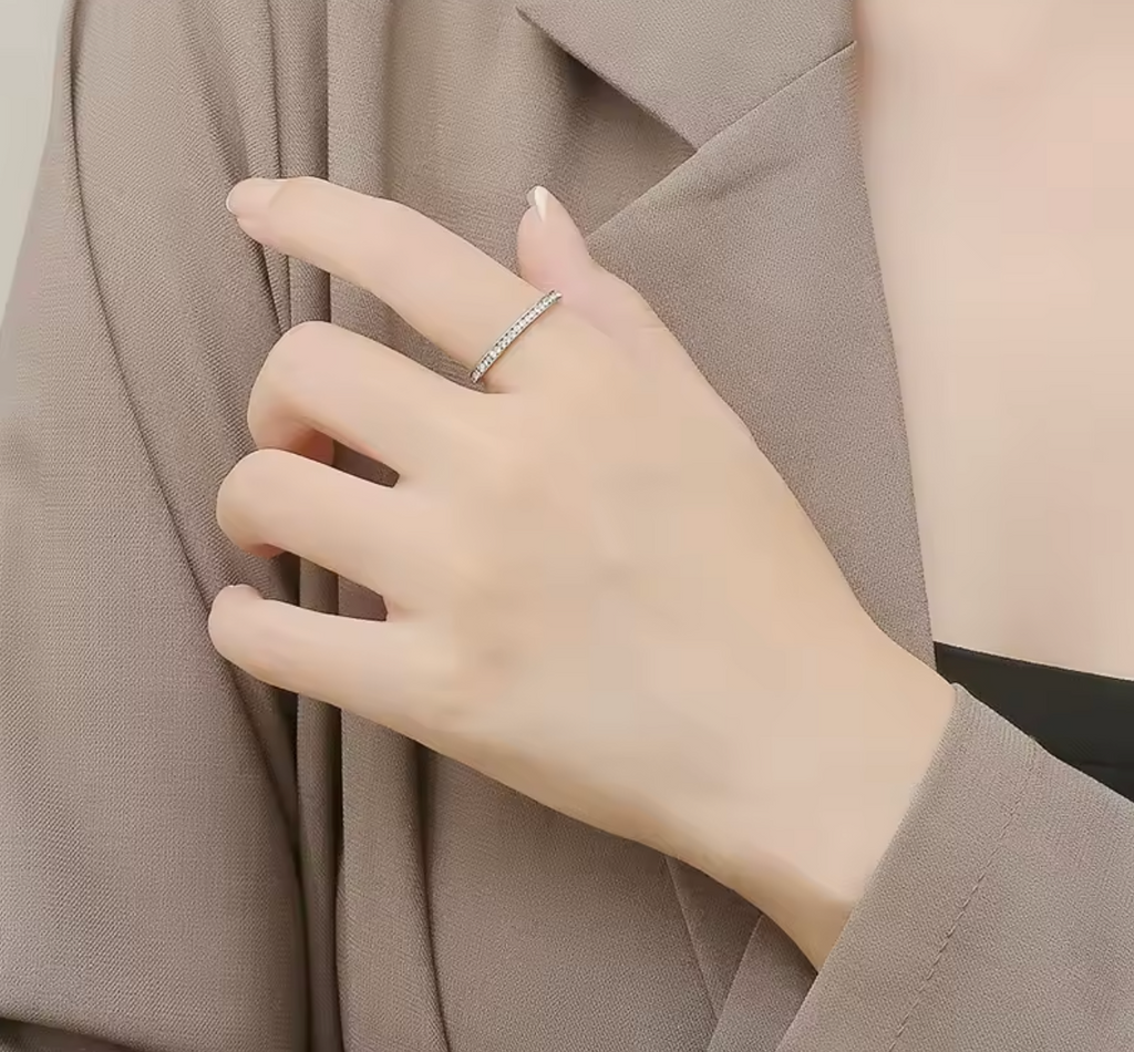 Delicate Sparkle with Modern Elegance