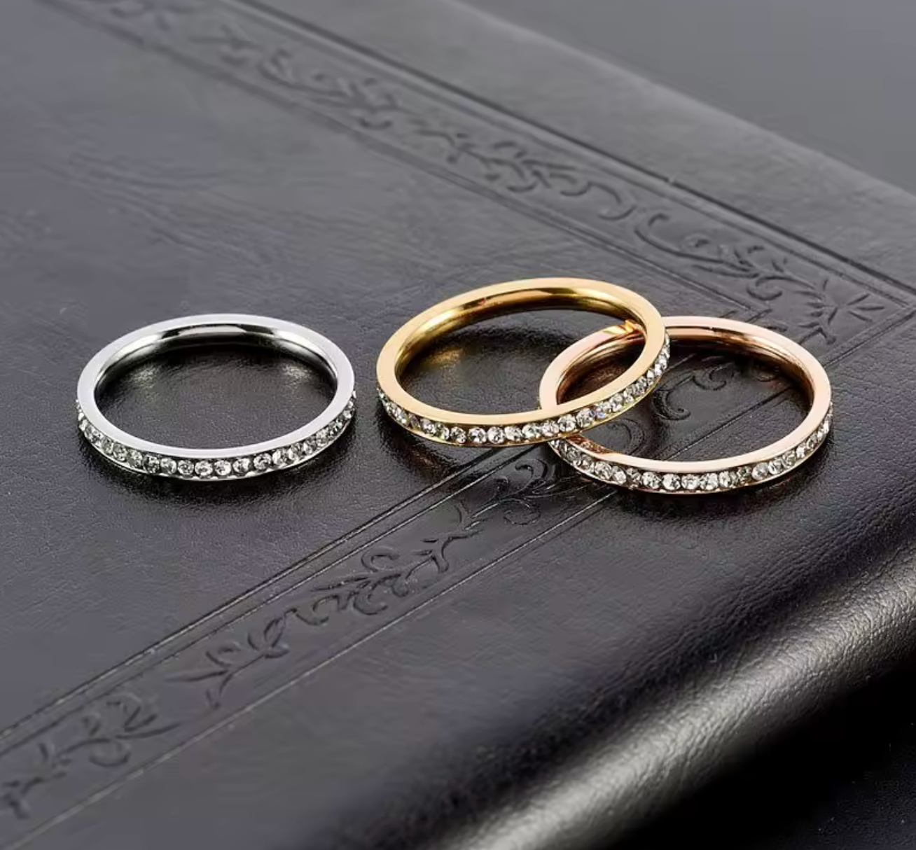 Delicate Sparkle with Modern Elegance